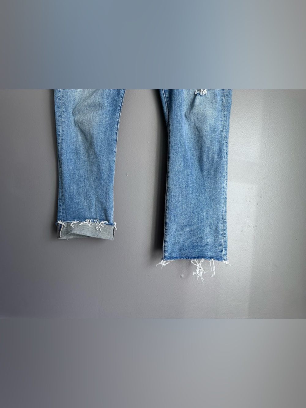 Women’s Relaxed Boyfriend Jeans - Picture 2 of 12